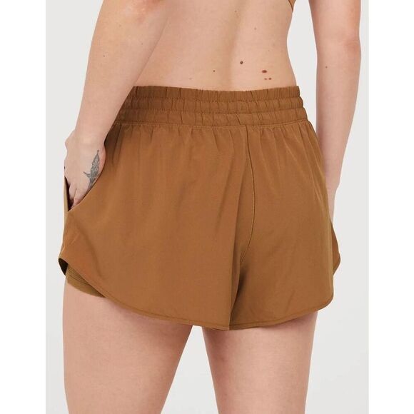 OFFLINE By Aerie 2” Hot Stuff Short In Tan/Brown Size XS - Picture 2 of 8
